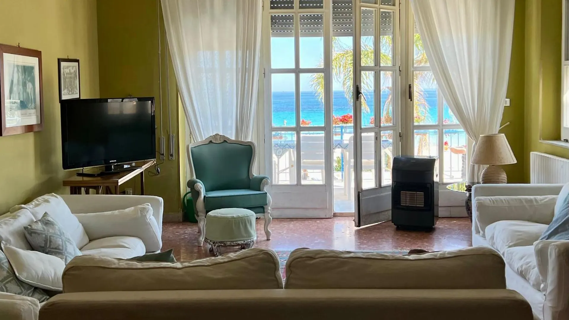 A Casa Di Vale, Relax In Front Of Mondello Beach Palermo 0*,  Italien