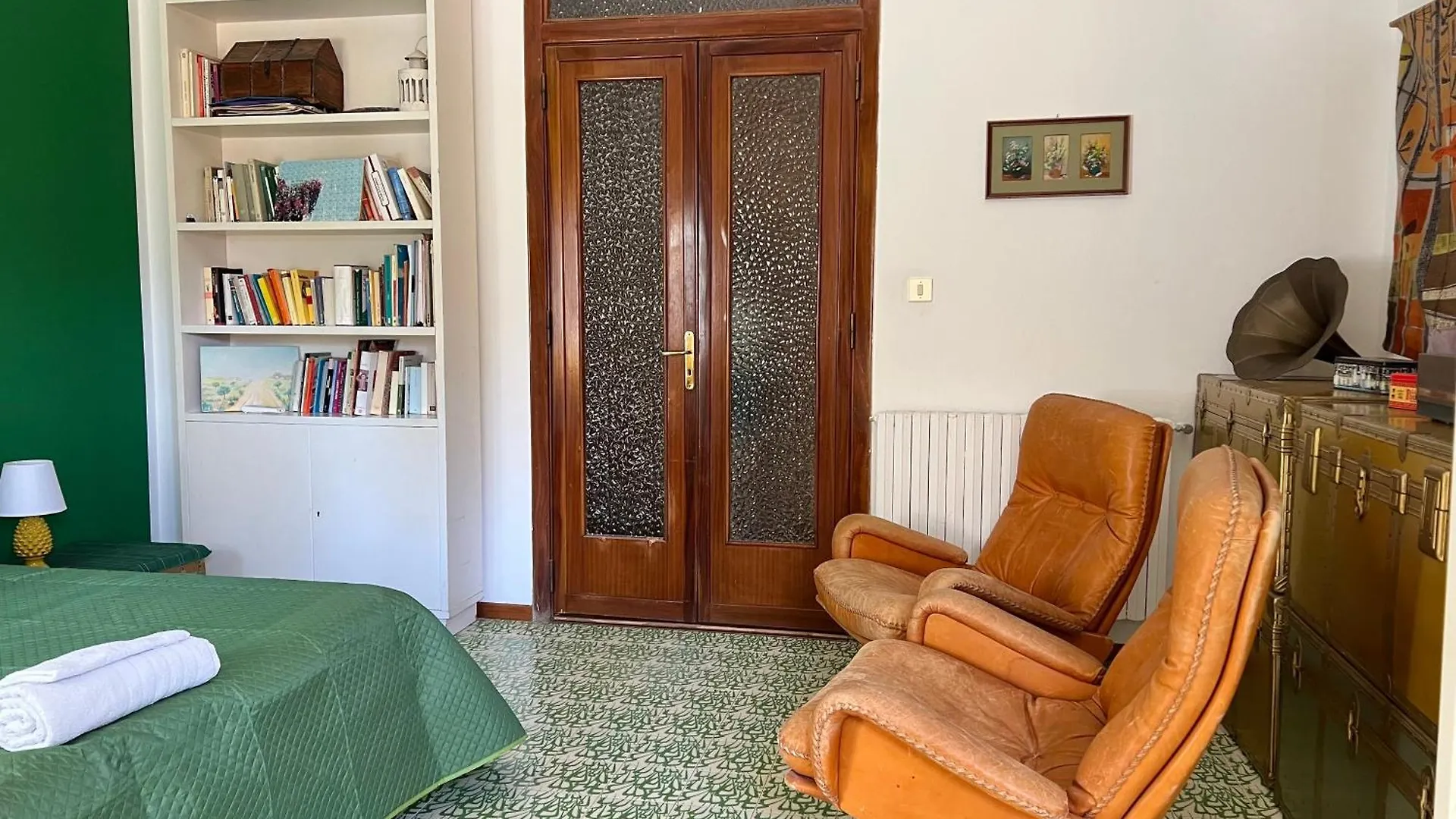 A Casa Di Vale, Relax In Front Of Mondello Beach Palermo